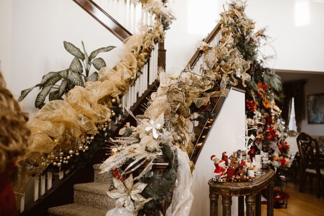 Christmas balloon garland staircase